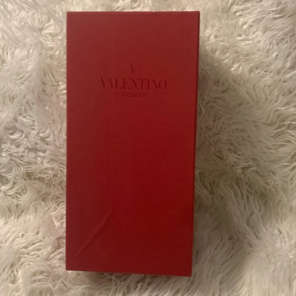 Valentino Garavani empty shoe box - Picture 1 of 4